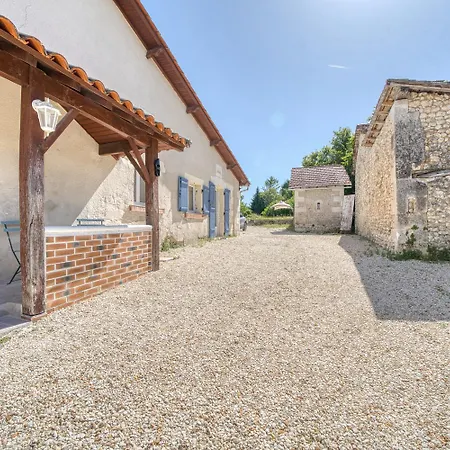 Maison Avec Piscine Privee - Perigord & Aubeterre Holiday home